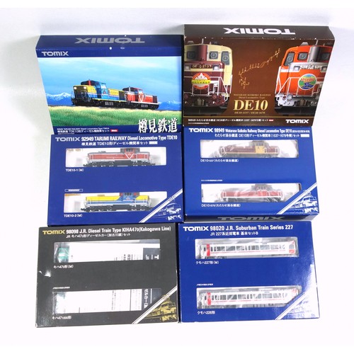 30 - Tomix N Gauge Watarase Keikoku Railway Diesel Locomotive Type DE10 double train pack, and 3 other do... 