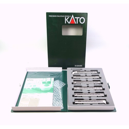 37 - Kato N Gauge 10-1313 681 Series 