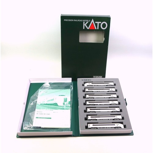 41 - Kato N Gauge 10-1584 651 Series 