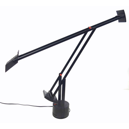 274 - An Artemide 'Tizio' articulated counterbalanced table lamp by R. Sapper. Made in Italy. H.88cm