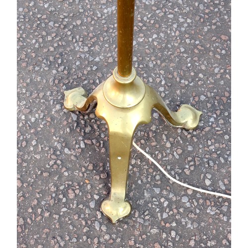 279 - Brass lamp standard, with a telescopic column, on 3 cabriole legs and petal feet, H.150cm as photogr... 