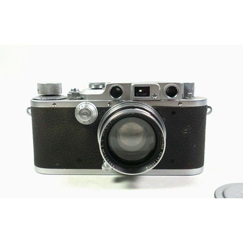 285 - Leica IIIb 35mm Rangefinder Camera, chrome body, serial number 335436, 1939-40, with Summitar 5cm F2... 