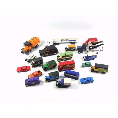 326 - 41 Matchbox Models of Yesteryear cars, and vans, all boxed, and a small quantity of loose vehicles, ... 