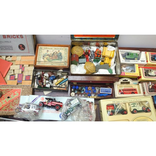 334 - Dinky Long Range Bomber, play-worn cars, O Gauge clockwork L.N.E.R. 2900 steam train, set of Anchor ... 