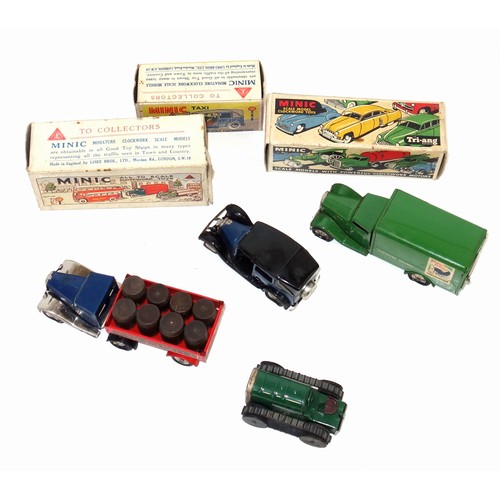 333 - Tri-ang Minic clockwork Delivery Van, Southern Railway green body with Pedigree Prams and Frog Minia... 