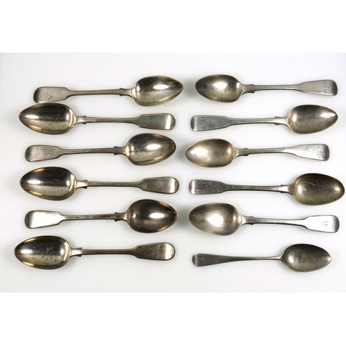 500 - Set of 4 George IV silver Fiddle Pattern teaspoons, by William Chawner II, London, 1829; 3 by Thomas... 