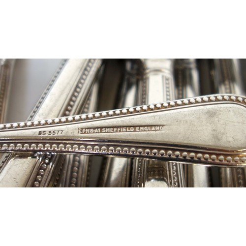 501 - Near complete canteen of silver plated bead pattern cutlery, of 83 pieces for 8 settings comprising ... 