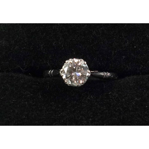 533 - White metal ring set diamond, 0.94ct. approx., 2.9grs