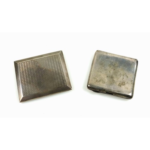 522 - George V silver engine turned cigarette case with sliding hinge, by Goldsmiths & Silversmiths Co., L... 