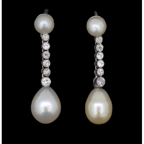 20 - IMPORTANT PAIR OF NATURAL PEARL AN DIAMOND DROP EARRINGS, set with a pearl top, suspending a 6 diamo... 