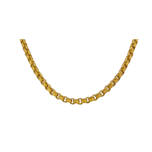 58 - ANTIQUE GEORGIAN LONG CHAIN NECKLACE, the links decorated with granulation and engrving. L. 125 cm. ... 