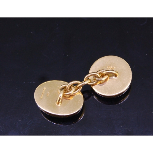 147 - DEAKIN & FRANCIS, A PAIR OF REVERSE INTAGLIO LION AND RHINO CUFFLINKS, in 18ct yellow gold, each for... 