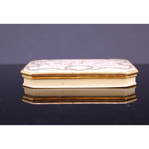 161 - 18th CENTURY RECTANGULAR GOLD AND SCRIMSHAW SNUFFBOX, the cover decorated with an exotic executional... 