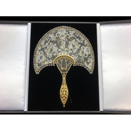 234 - IMPORTANT GEM SET HAND FAN, 18 ct yellow gold frame, the handle of openwork floral design, sprouting... 