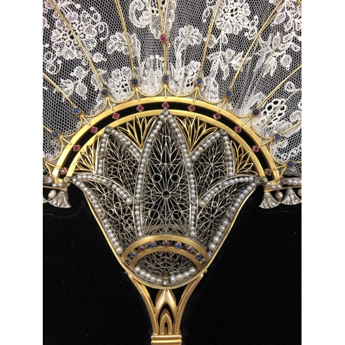 234 - IMPORTANT GEM SET HAND FAN, 18 ct yellow gold frame, the handle of openwork floral design, sprouting... 