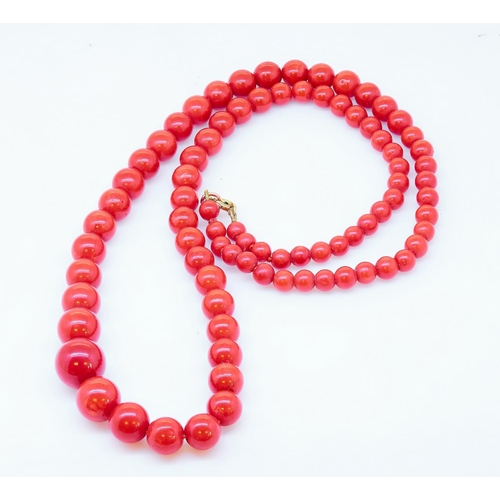 336 - CORAL SINGLE STRAND NECKLACE,  set with graduated coral beads from approx. 4.6 - 11.3 mm. L. 51 cm. ... 