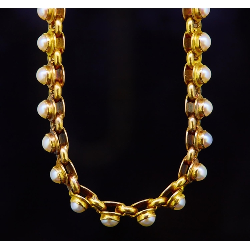 78 - PEARL LINK NECKLACE, the links each set with a pearl. L. 44 cm. 25.2 grams.