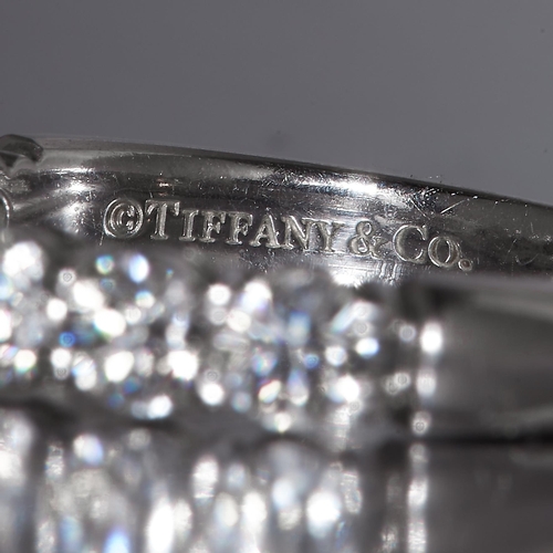 26 - TIFFANY & CO, DIAMOND 7-STONE RING, in platinum. Set with diamonds totalling approx. 1.12 ct. Signed... 