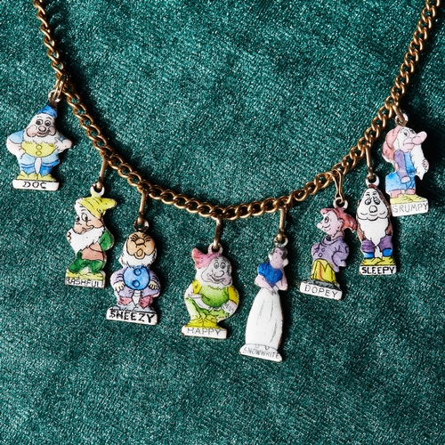 Snow white hot sale charm bracelet