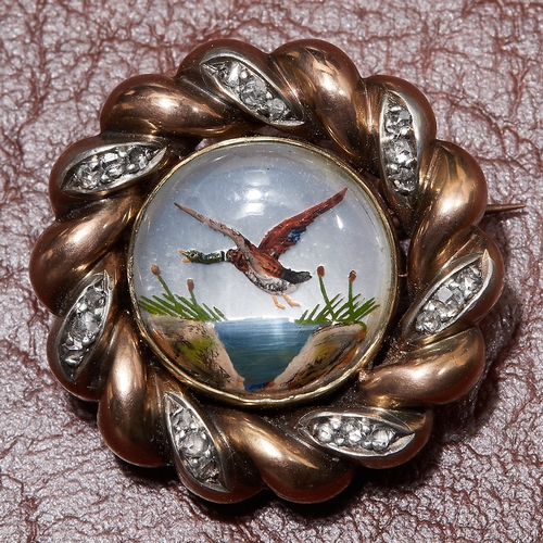 3 - ANTIQUE REVERSE INTAGLIO ESSEX CRYSTAL DIAMOND BROOCH, the essex crystal depcicting a duck in flight... 