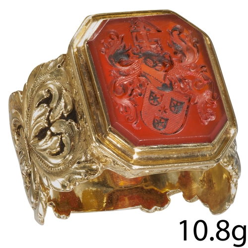 20 - ANTIQUE CARVED INTAGLIO SIGNET RING.
high carat gold.
Carved intaglio depicting a crest.
Highly deta... 