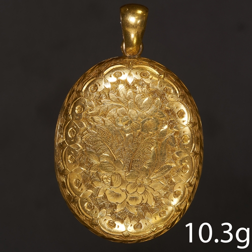 81 - VICTORIAN OVAL LOCKET PENDANT.
High carat gold.
L. 4.5 cm.
10.3 grams.