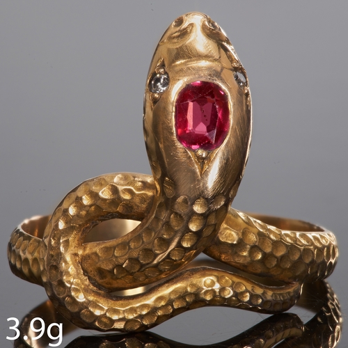 82 - RUBY SNAKE RING.
High carat gold.
Set with vibrant ruby,
Size: O
3.9 gram