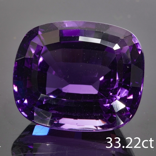 139 - LARGE VIBRANT LOOSE CUT AMETHYST,
Approx. 33.22 ct. 
21.4 x 18.4 x 13.3 mm.