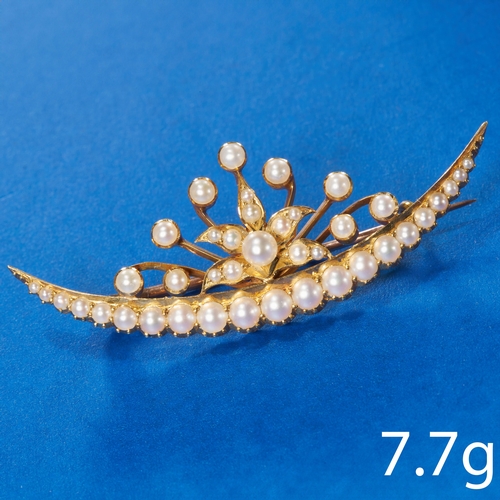 177 - VICTORIAN PEARL CRESCENT AND STAR BURST BROOCH,
7.7 grams, testing 14 ct. gold.
Pearls well matched ... 