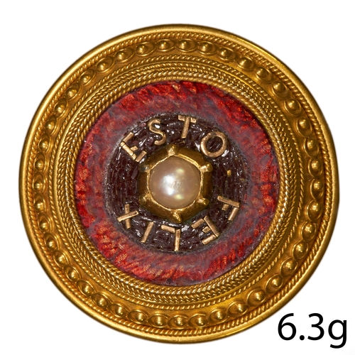 246 - ETRUSCAN REVIVAL MICRO MOSAIC, ENAMEL AND PEARL BROOCH
6.3 gram, Testing 14 ct. gold.
Enamel in good... 