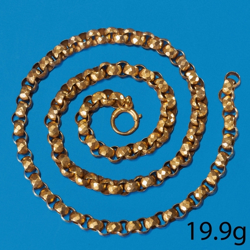 31 - GEORGIAN GOLD BELCHER LINK NECKLACE
19.9 grams, testing 14 ct. gold.
Links approx. 6.6 mm.
L. 52 cm.