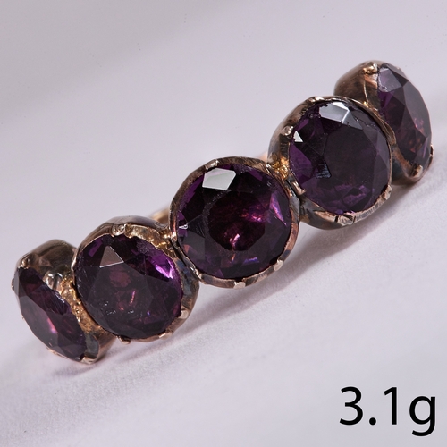 120 - ANTIQUE 5-STONE AMETHYST RING,
3.1 grams, testing 14 ct. gold.
Vibrant amethyst, generally well matc... 
