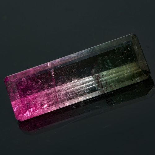 29 - LOOSE CUT WATERMELON TOURMALINE,
of approx. 7.88 ct.