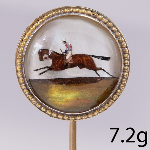 127 - ESSEX CRYSTAL REVERSE INTAGLIO STICK PIN,
7.2 grams, High carat gold.
The Essex crystal depicting a ... 