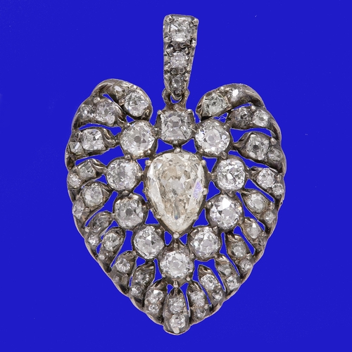 128 - UNUSUAL ANTIQUE DIAMOND HEART SHAPED PENDANT,
Possibly Georgian.
4.6 grams.
Bright and lively old cu... 
