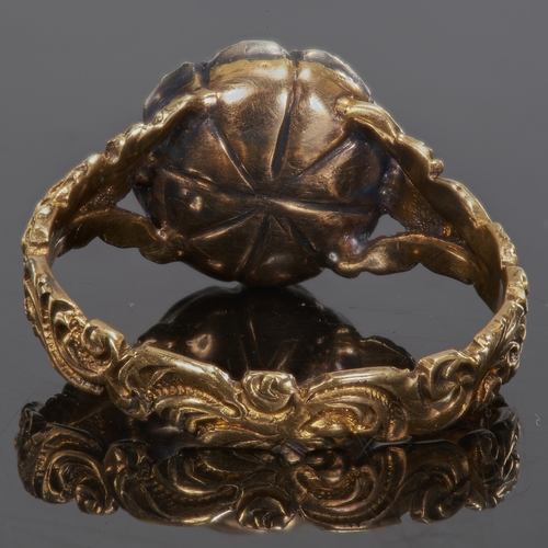 183 - ANTIQUE ROSE CUT DIAMOND RING.
3.3 gram.
Set with bright and lively diamonds.
Size: O