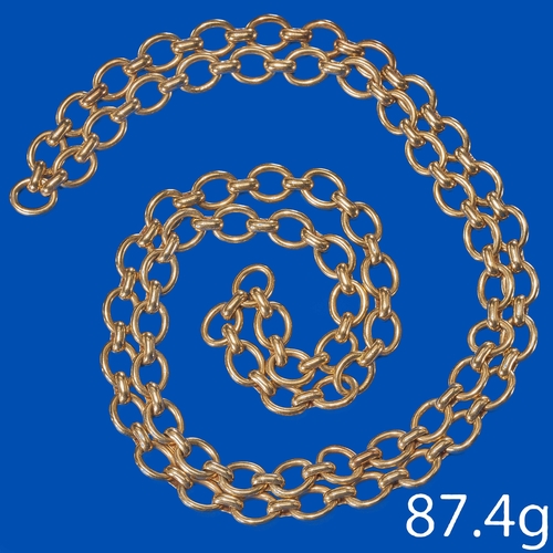 209 - GOLD LONG LINK NECKLACE,
L. 86 cm.
87.4 grams.