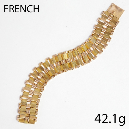 161 - FINE FRENCH LINK BRACELET,
42.1 grams. 18 ct. gold. Red and yellow gold.
The links of rounded and tr... 