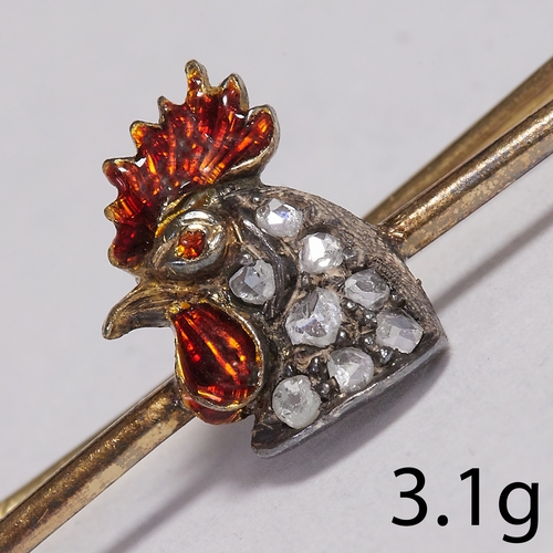 205 - ANTIQUE ENAMEL AND DIAMOND ROOSTER BROOCH,
3.1 grams.
Diamonds bright and lively.
Red enamel,in good... 