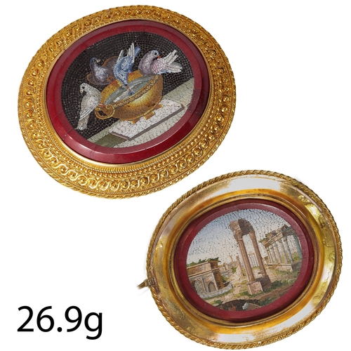 133 - DOUBLE SIDED ANTIQUE MICRO MOSAIC BROOCH,
26.9 grams. High carat gold.
The front depicting the doves... 