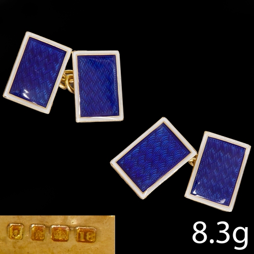 188 - 18 CT. GOLD ENAMEL CUFFLINKS,
8.3 grams.
Vibrant blue enamel.
L.1.5 cm.