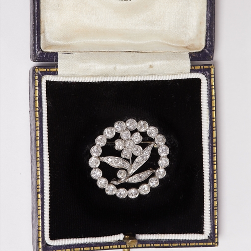 20 - ART-DECO DIAMOND FLORAL BROOCH, 
6.4 grams, high carat gold.
Diamonds est. 6.10 ct. G-H, VS/SI
W. 2.... 