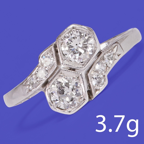 33 - ART-DECO DIAMOND TOI-ET-MOI TWIST RING,
3.7 grams. 18 ct. gold. 
Set with bright and lively diamonds... 