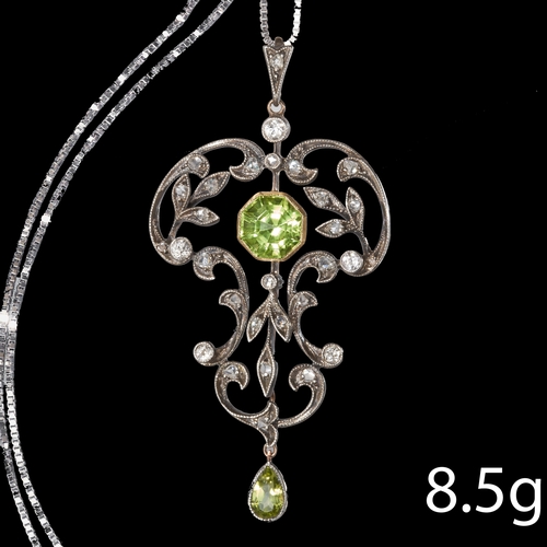 36 - EDWARDIAN PERIDOT AND DIAMOND PENDANT AND CHAIN.
8.5 gram.
Set with vibrant peridot.
Bright and live... 