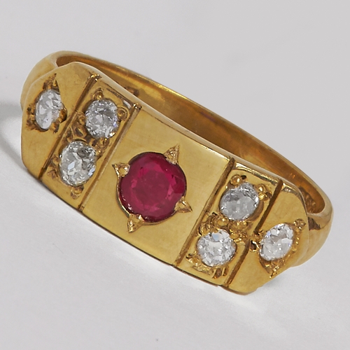 99 - RUBY AND DIAMOND GOLD RING,
2.8 grams.
Size K.