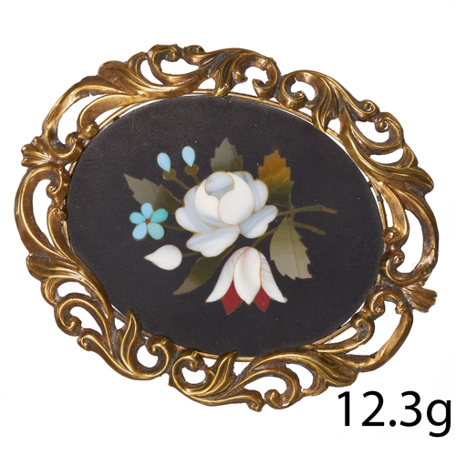 167 - ANTIQUE PIETRA DURA BROOCH,
12.3 grams. 
Large floral pietra dura plaque of approx. 41 x 33 mm.
W. 5... 