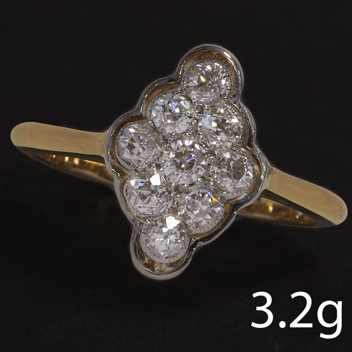 135 - MARQUISE SHAPED DIAMOND RING,
3.2 grams, testing high carat gold.
Diamonds totalling approx. 1 ct.
S... 