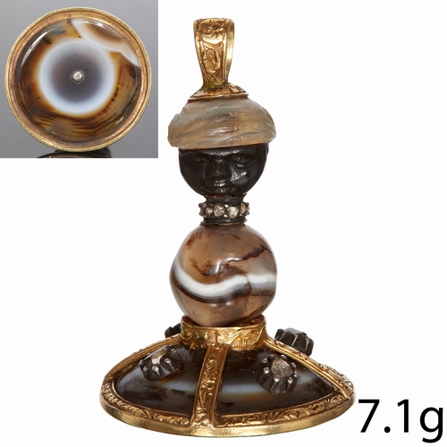 198 - RARE AGATE AND DIAMOND BLACKAMOOR SEAL.
7.1 grams. High carat gold.
Accentuated with diamonds on the... 