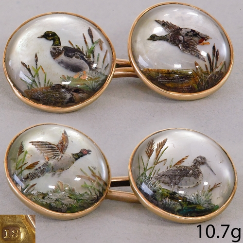 47 - PAIR OF ANTIQUE ESSEX CRYSTAL CUFFLINKS,
10.7 grams, 18 ct. gold.
Each reverse intaglio depicting a ... 