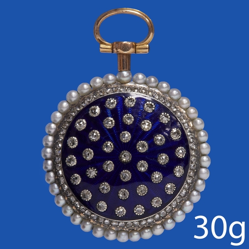 170 - FINE ENAMEL DIAMOND AND PEARL POCKET WATCH,
30 grams, 18 ct. gold.
Rich blue enamel.
Diamonds bright... 